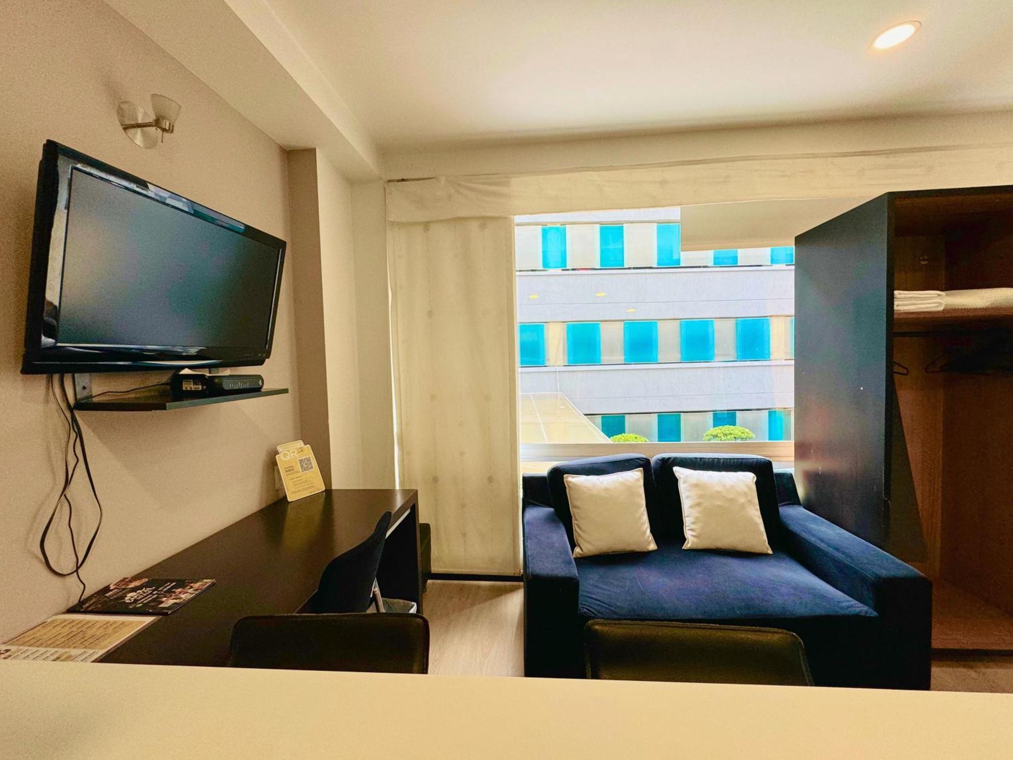 Aparta Continental Apartahotel 4*
