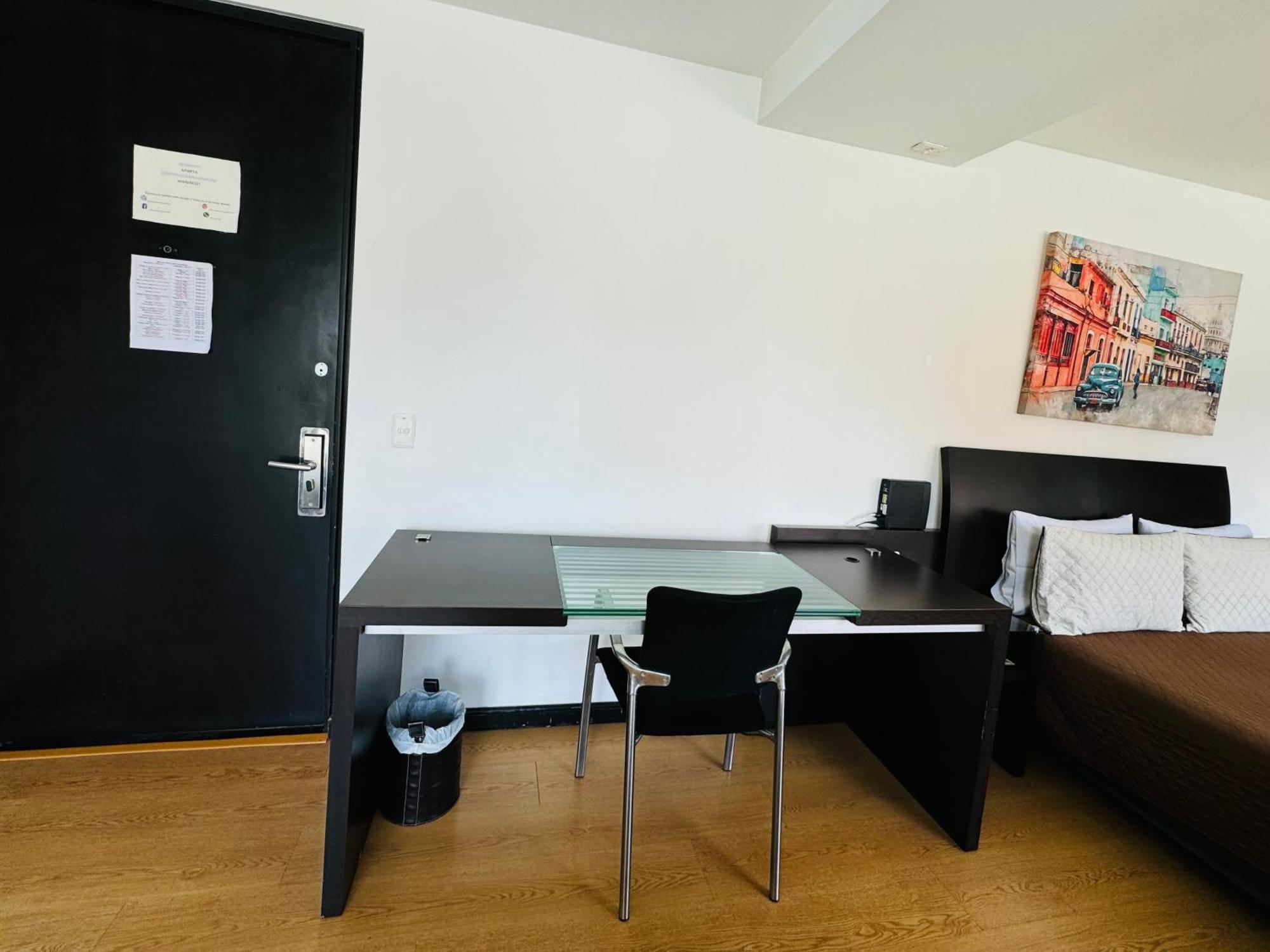 Aparta Continental Apartahotel 4*